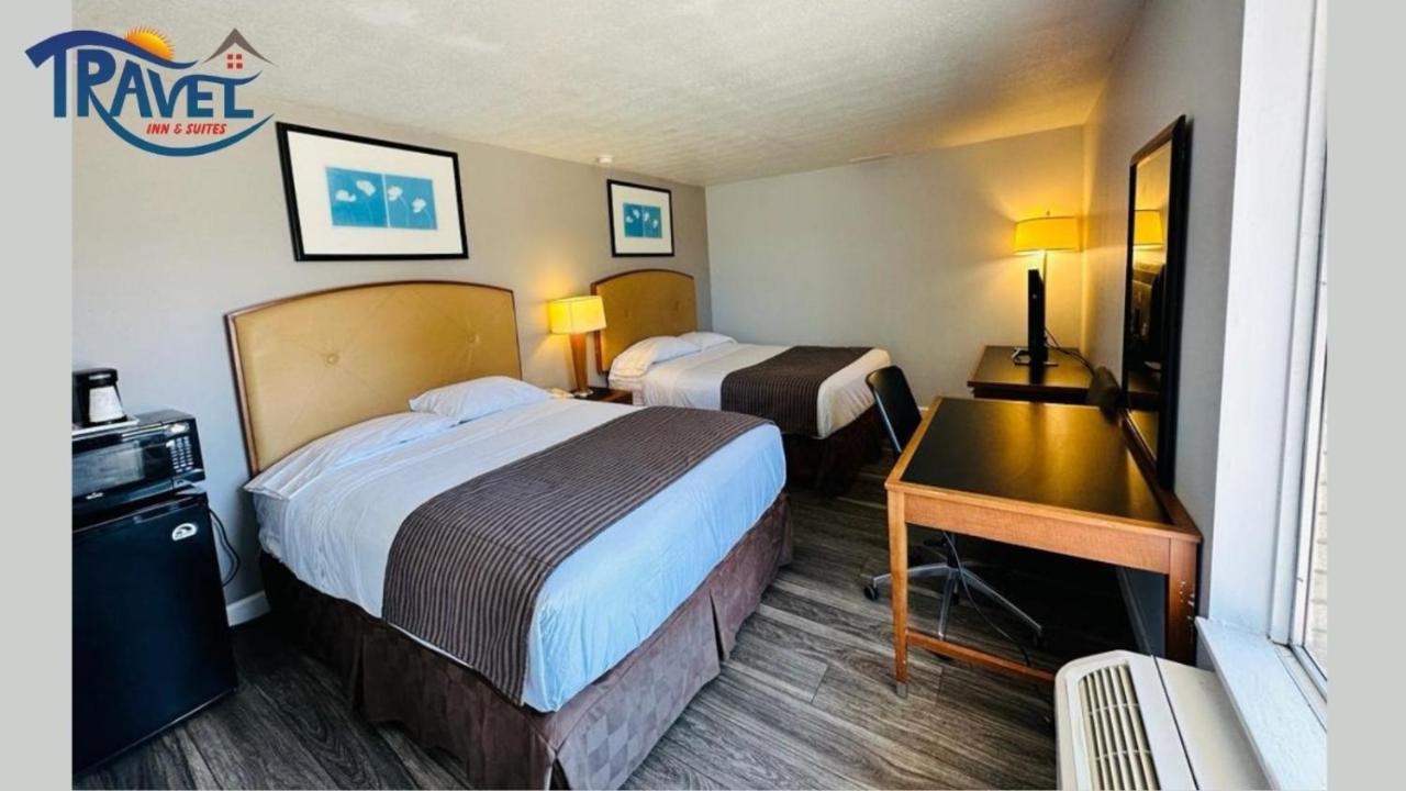 Travel Inn & Suites Emporia Exteriör bild
